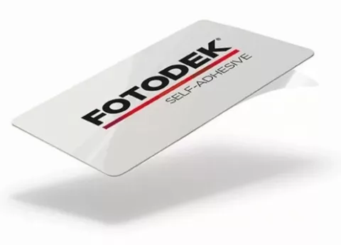 Cartes PVC adhésives CR80 0,32 mm – Lot de 100