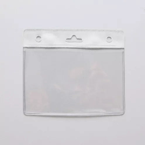 1453050 Porte-badges souple 86x54 perforation 1 oblongue clip 2 rondes chaînette cordon